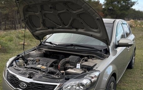 KIA cee'd I рестайлинг, 2011 год, 870 000 рублей, 9 фотография