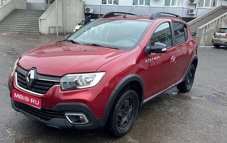 Renault Sandero II рестайлинг, 2018 год, 1 250 000 рублей, 1 фотография