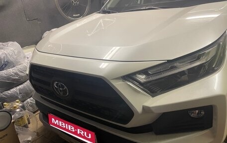 Toyota RAV4, 2025 год, 1 фотография