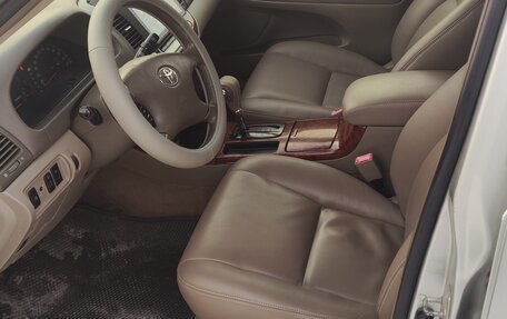 Toyota Camry V40, 2004 год, 1 000 000 рублей, 2 фотография