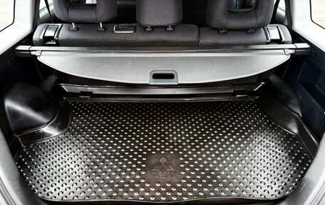 Mitsubishi Outlander III рестайлинг 3, 2007 год, 550 000 рублей, 13 фотография