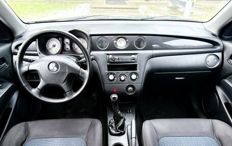 Mitsubishi Outlander III рестайлинг 3, 2007 год, 550 000 рублей, 11 фотография