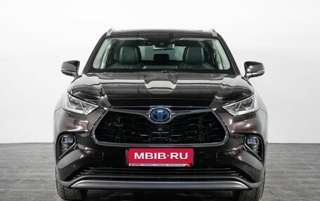 Toyota Highlander, 2020 год, 5 590 000 рублей, 2 фотография