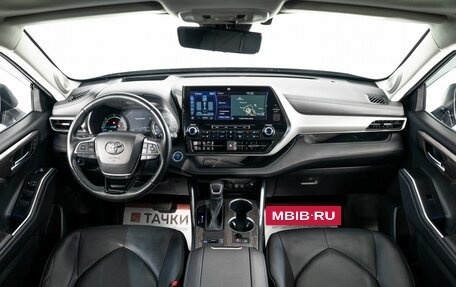 Toyota Highlander, 2020 год, 5 590 000 рублей, 9 фотография