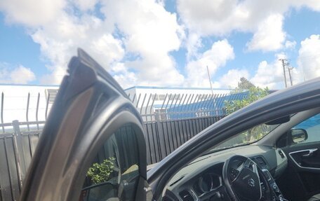 Volvo S60 Cross Country, 2018 год, 3 000 000 рублей, 5 фотография