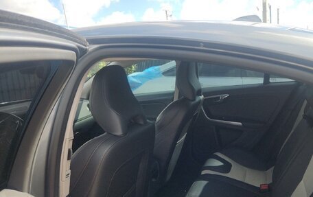 Volvo S60 Cross Country, 2018 год, 3 000 000 рублей, 6 фотография