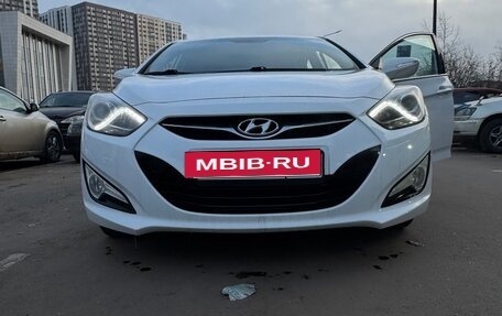 Hyundai i40 I рестайлинг, 2014 год, 1 250 000 рублей, 7 фотография