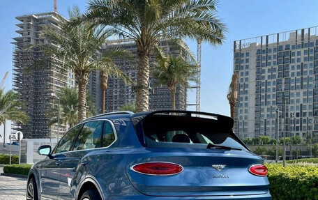 Bentley Bentayga I, 2021 год, 20 753 000 рублей, 11 фотография