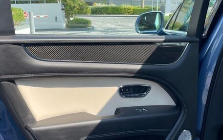 Bentley Bentayga I, 2021 год, 20 753 000 рублей, 2 фотография