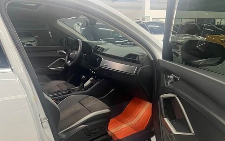 Audi Q3, 2021 год, 3 200 000 рублей, 8 фотография