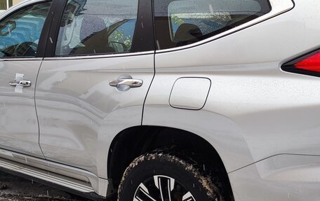 Mitsubishi Montero Sport, 2023 год, 5 499 000 рублей, 3 фотография