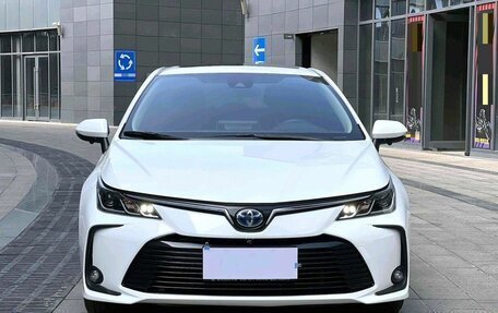 Toyota Corolla, 2021 год, 1 945 000 рублей, 3 фотография