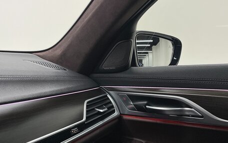 BMW 7 серия, 2019 год, 6 400 000 рублей, 21 фотография