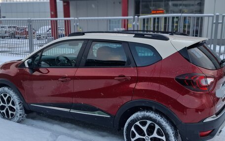 Renault Kaptur I рестайлинг, 2019 год, 1 300 000 рублей, 3 фотография