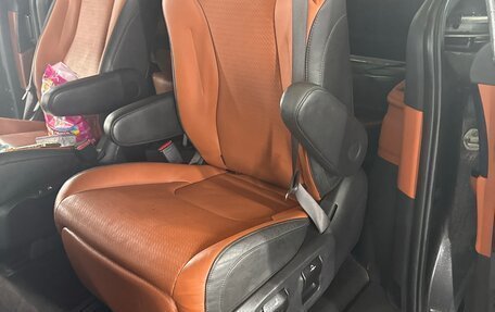 KIA Carnival, 2022 год, 4 499 999 рублей, 4 фотография