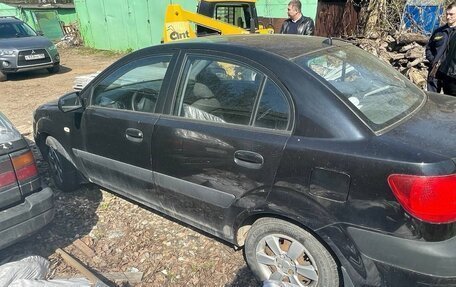 KIA Rio II, 2006 год, 240 000 рублей, 2 фотография