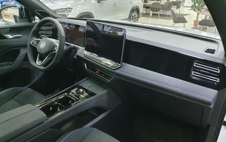 Volkswagen Tiguan, 2025 год, 4 950 000 рублей, 12 фотография