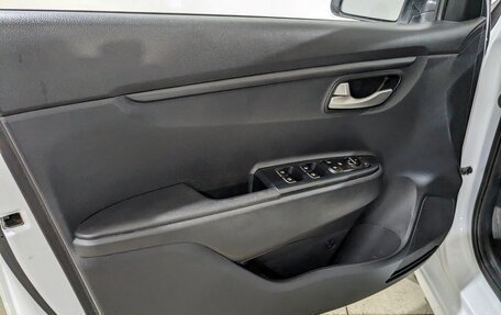 KIA Rio IV, 2020 год, 1 495 000 рублей, 20 фотография