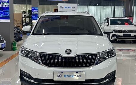 Skoda Kamiq I, 2021 год, 1 520 000 рублей, 2 фотография