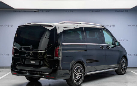 Mercedes-Benz V-Класс, 2025 год, 15 600 000 рублей, 3 фотография