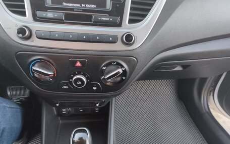 Hyundai Solaris II рестайлинг, 2021 год, 1 554 000 рублей, 7 фотография