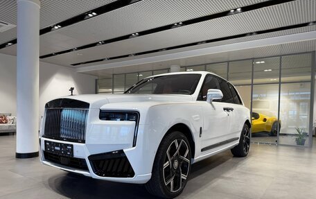 Rolls-Royce Cullinan, 2025 год, 62 000 000 рублей, 3 фотография