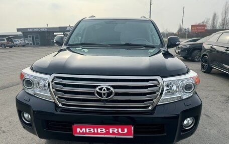 Toyota Land Cruiser 200, 2012 год, 3 500 000 рублей, 1 фотография