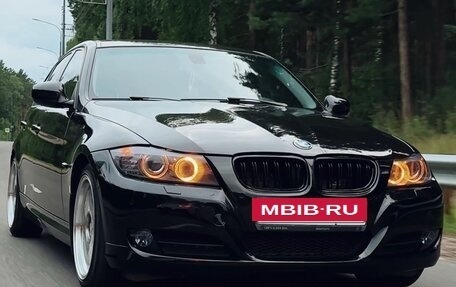 BMW 3 серия, 2010 год, 1 300 000 рублей, 3 фотография