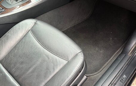 BMW 3 серия, 2010 год, 1 300 000 рублей, 11 фотография