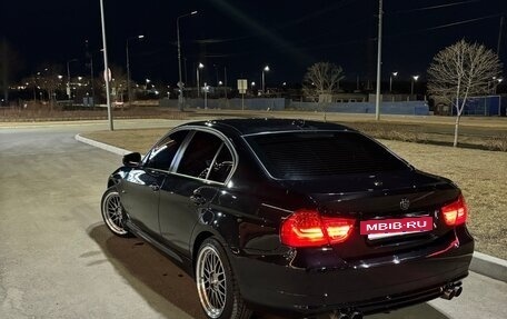 BMW 3 серия, 2010 год, 1 300 000 рублей, 15 фотография