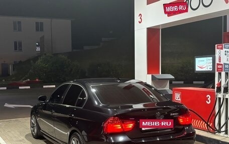 BMW 3 серия, 2010 год, 1 300 000 рублей, 16 фотография