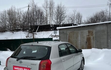 Toyota Corolla, 2006 год, 800 000 рублей, 4 фотография