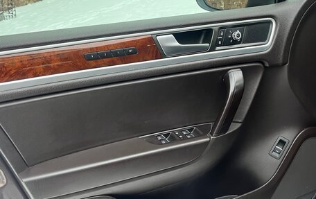 Volkswagen Touareg III, 2013 год, 2 150 000 рублей, 11 фотография