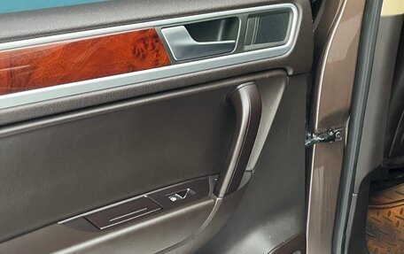 Volkswagen Touareg III, 2013 год, 2 150 000 рублей, 14 фотография