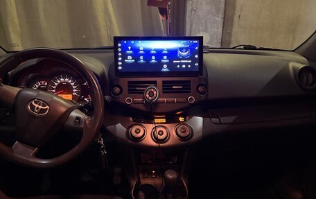 Toyota RAV4, 2010 год, 1 430 000 рублей, 14 фотография