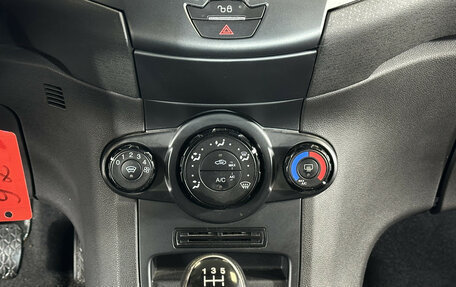 Ford Fiesta, 2015 год, 685 000 рублей, 16 фотография