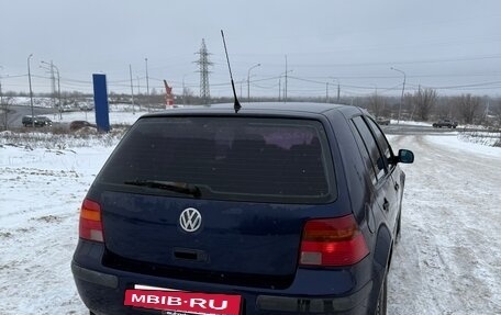 Volkswagen Golf IV, 2001 год, 250 000 рублей, 4 фотография