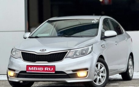 KIA Rio III рестайлинг, 2015 год, 799 999 рублей, 1 фотография