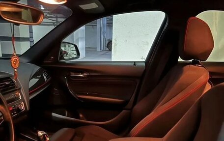 BMW 1 серия, 2012 год, 1 300 000 рублей, 2 фотография