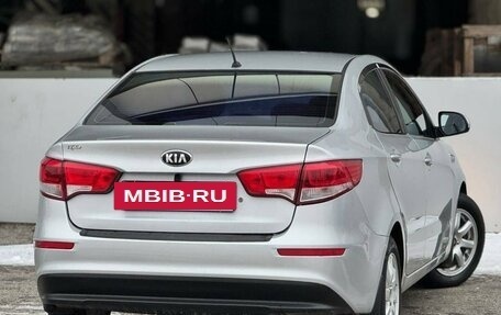 KIA Rio III рестайлинг, 2015 год, 799 999 рублей, 6 фотография