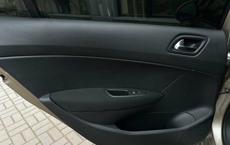 Peugeot 408 I рестайлинг, 2015 год, 560 000 рублей, 9 фотография