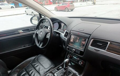 Volkswagen Touareg III, 2017 год, 3 299 000 рублей, 14 фотография