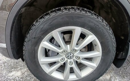 Volkswagen Touareg III, 2017 год, 3 299 000 рублей, 10 фотография