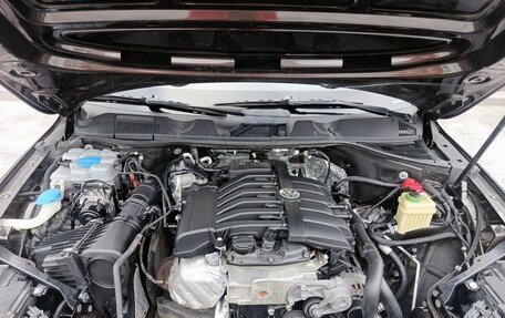 Volkswagen Touareg III, 2017 год, 3 299 000 рублей, 11 фотография