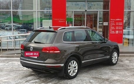 Volkswagen Touareg III, 2017 год, 3 299 000 рублей, 5 фотография