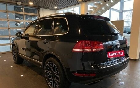 Volkswagen Touareg III, 2012 год, 2 300 000 рублей, 5 фотография