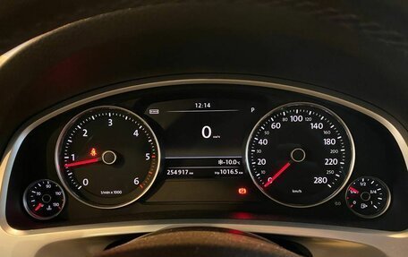 Volkswagen Touareg III, 2012 год, 2 300 000 рублей, 11 фотография