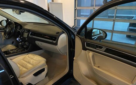 Volkswagen Touareg III, 2012 год, 2 300 000 рублей, 27 фотография