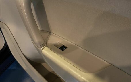 Volkswagen Touareg III, 2012 год, 2 300 000 рублей, 28 фотография