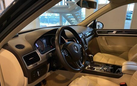 Volkswagen Touareg III, 2012 год, 2 300 000 рублей, 23 фотография